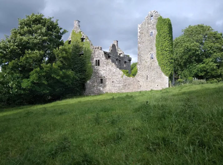 Dromaneen Castle, Ireland